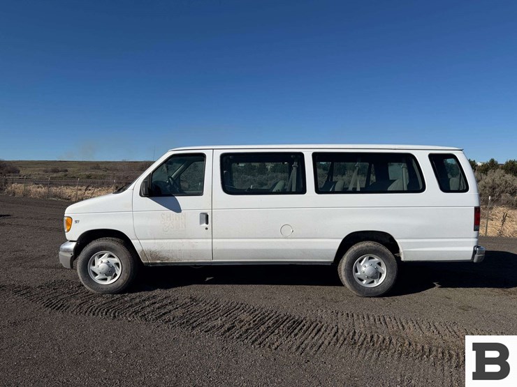 1999-ford-econoline-350-image-2