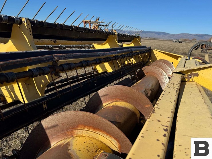 new-holland-2550-image-16