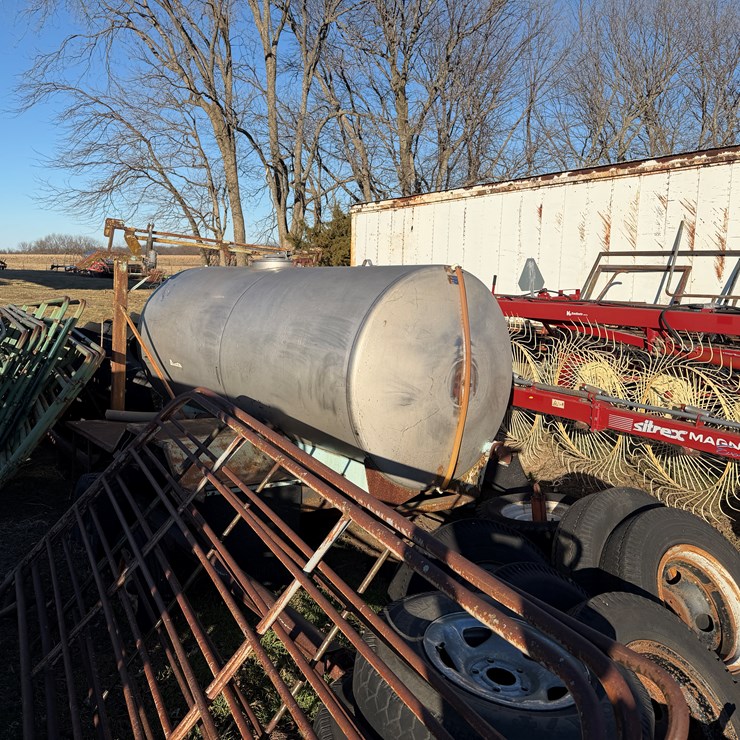 #209025 • Used Water Trailer