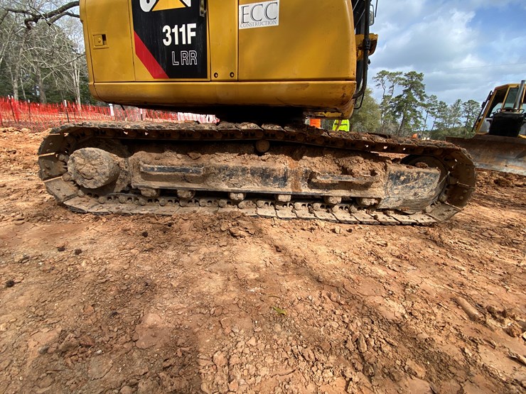 2015-caterpillar-311-flrr-image-10