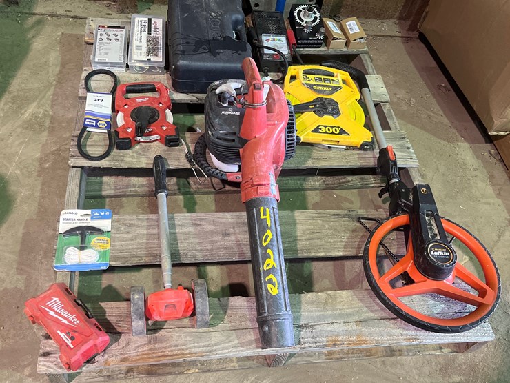 #4022-•-misc-lot-of-assorted-items-image-1