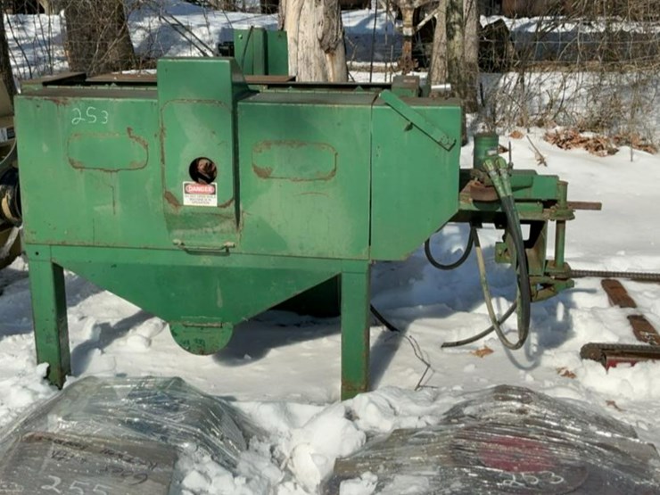 #253-•-pendu-junior-gang-saw-image-1