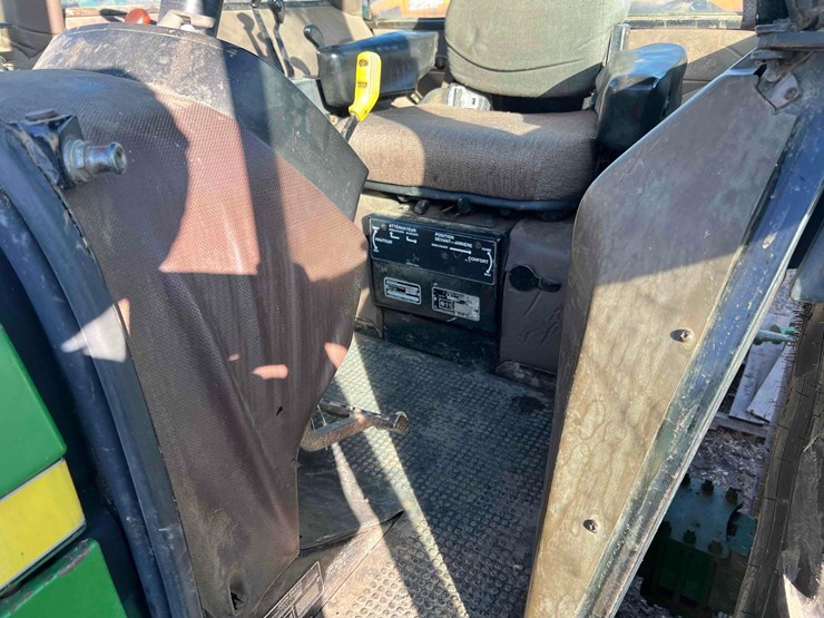 1987-john-deere-4250-image-11