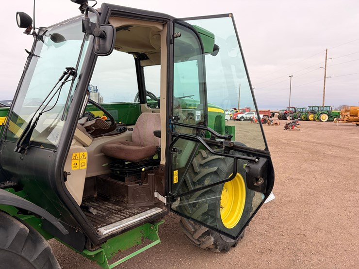 2006-john-deere-3420-image-26