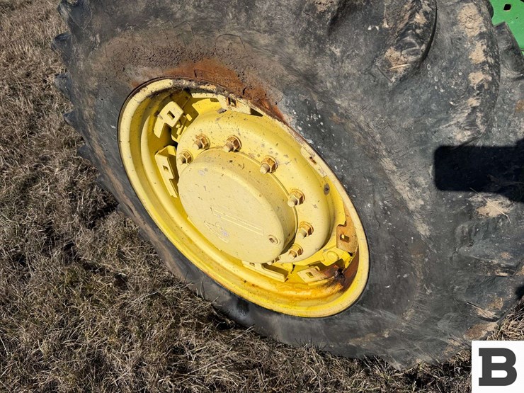 1992-john-deere-4560-image-12