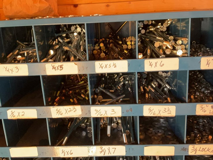 #264-•-bolt-bin-with-bolts-image-4