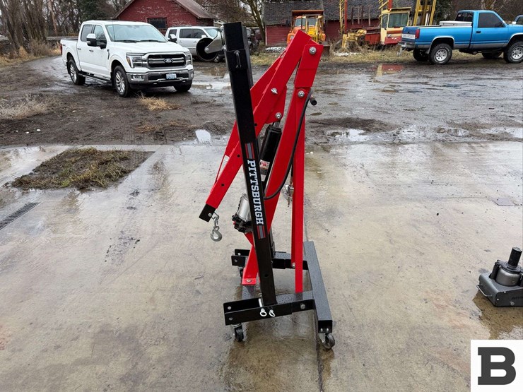 pittsburgh-2-ton-foldable-shop-crane-image-1