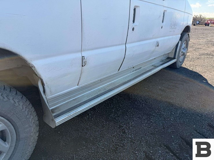 1995-ford-econoline-350-image-24