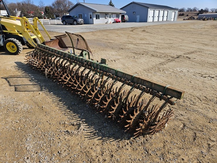 john-deere-400-image-5