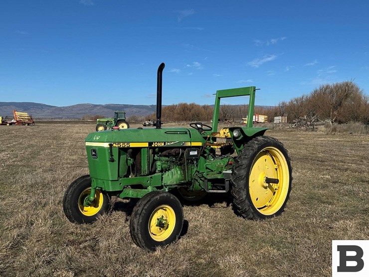 john-deere-2555-image-3
