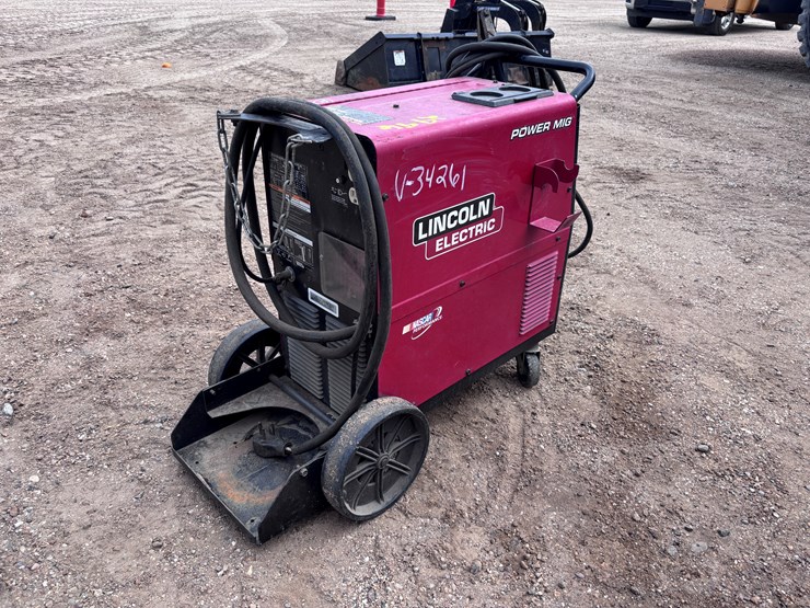 #2820-•-lincold-256-mig-welding-machine-image-3