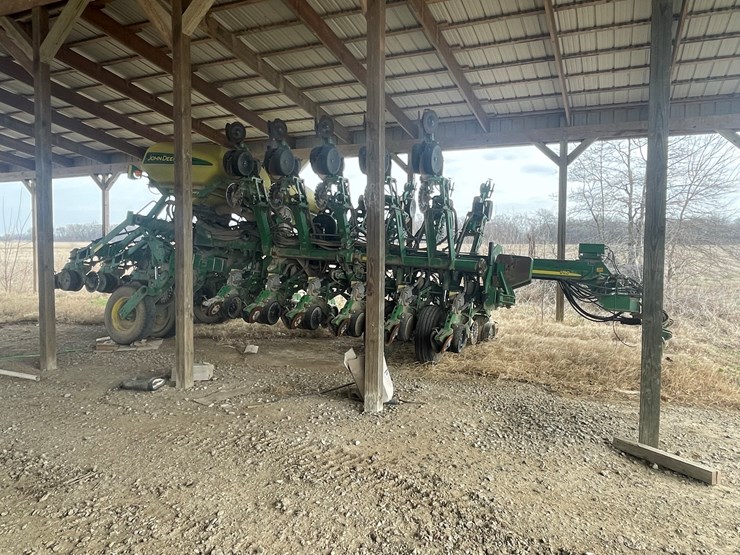 john-deere-1790-image-1