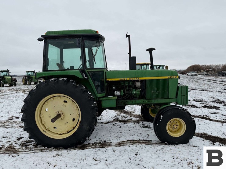 john-deere-4230-image-6