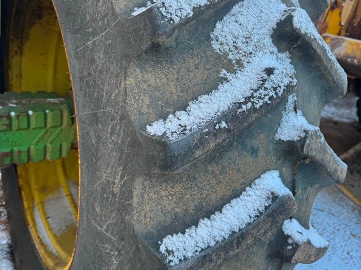 john-deere-4630-image-7