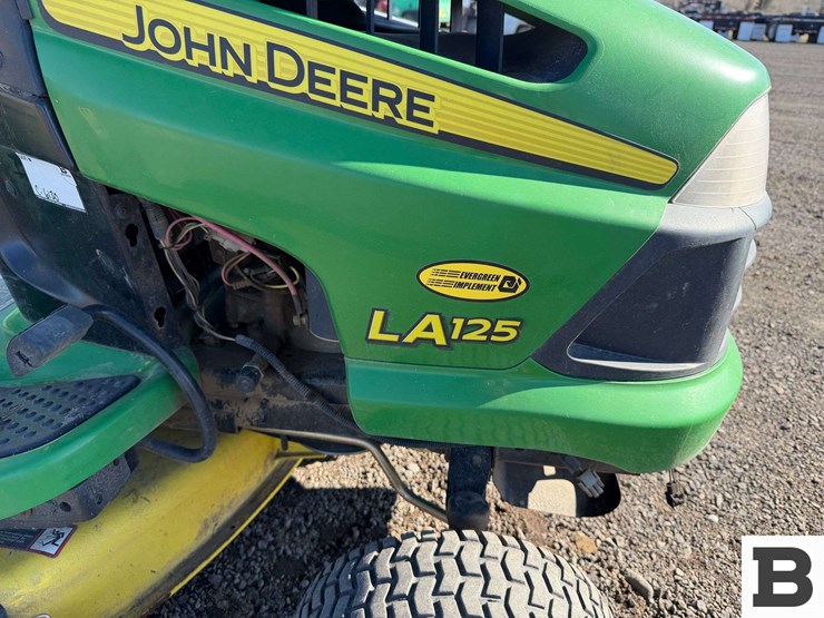 john-deere-la125-image-9
