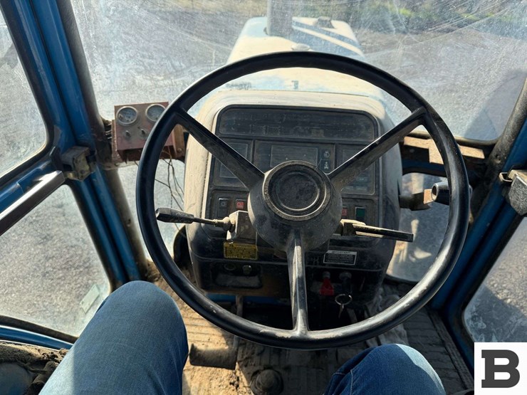 ford-tractor-image-54