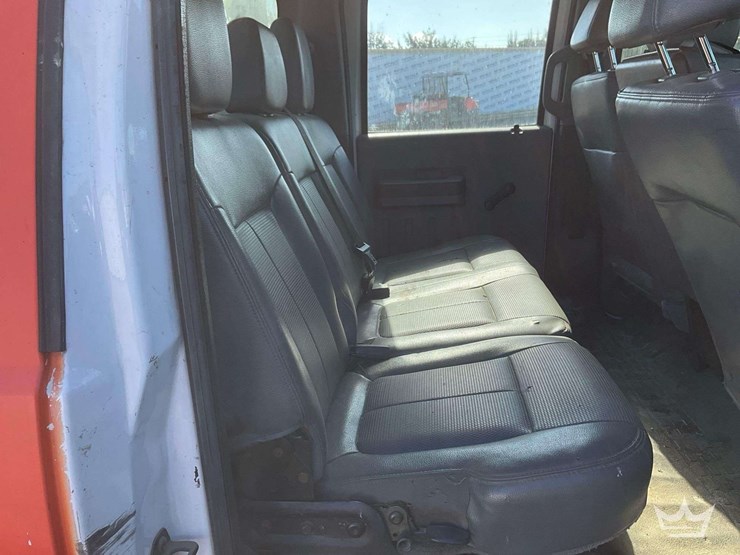 2015-ford-f550-image-21