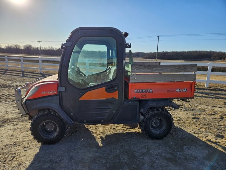 kubota-rtv1100-image-2