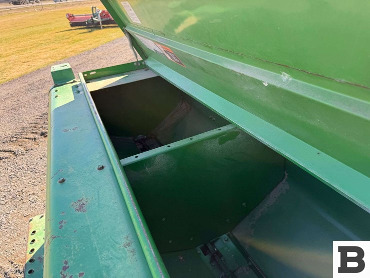 john-deere-450-image-28