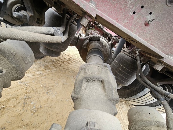 2006-peterbilt-379-image-24