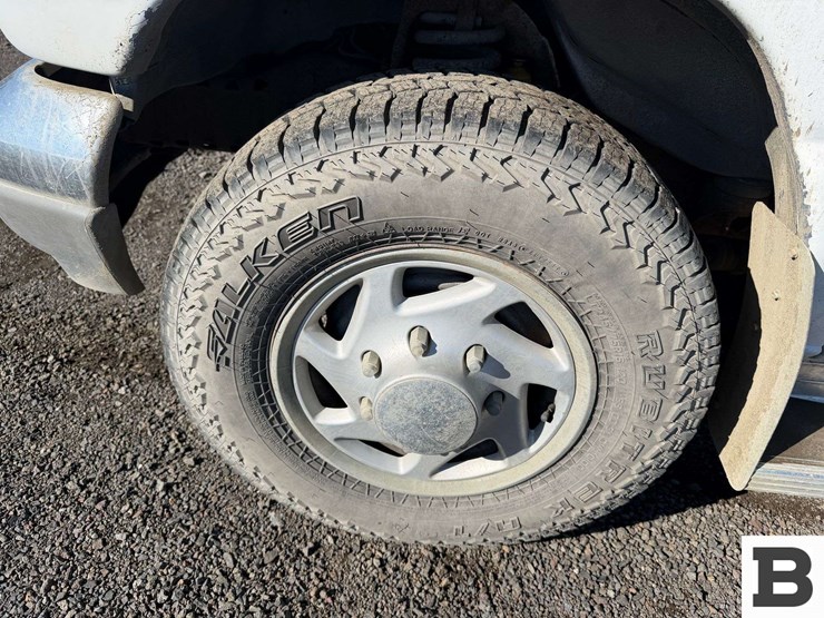 1995-ford-econoline-350-image-13