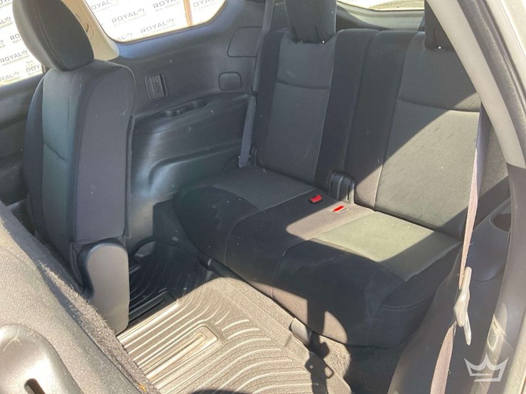 2017-nissan-pathfinder-image-29