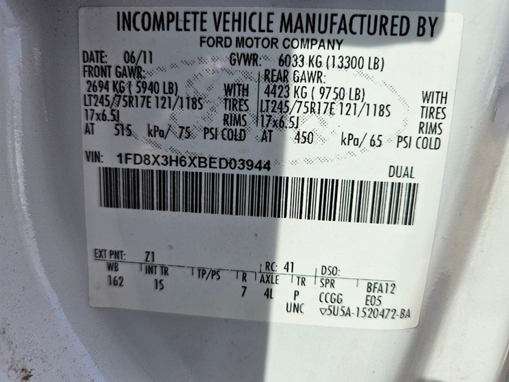 2012-ford-f350-image-42