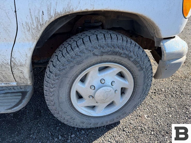 2001-ford-econoline-350-image-20