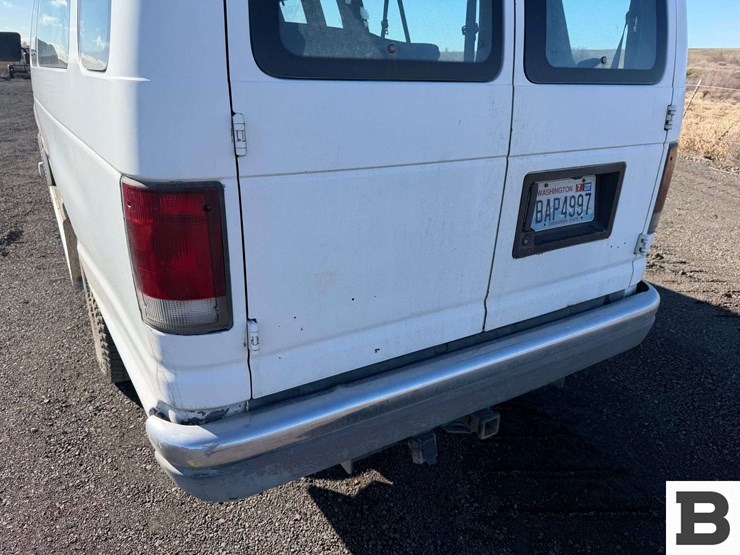 1995-ford-econoline-350-image-19