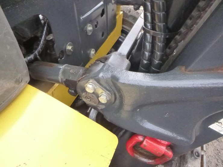 2015-komatsu-fg25ht-16-image-11