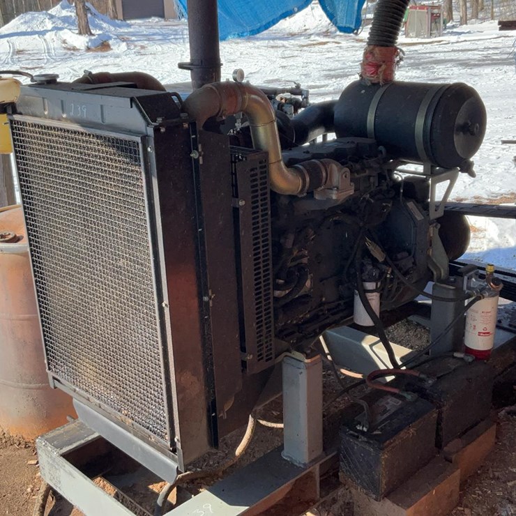 #239 • Iveco Diesel Engine and Hyd Pump