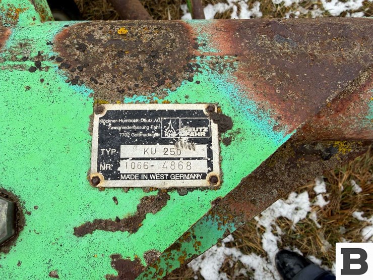 duetz-fahr-ku-250-tedder-image-8