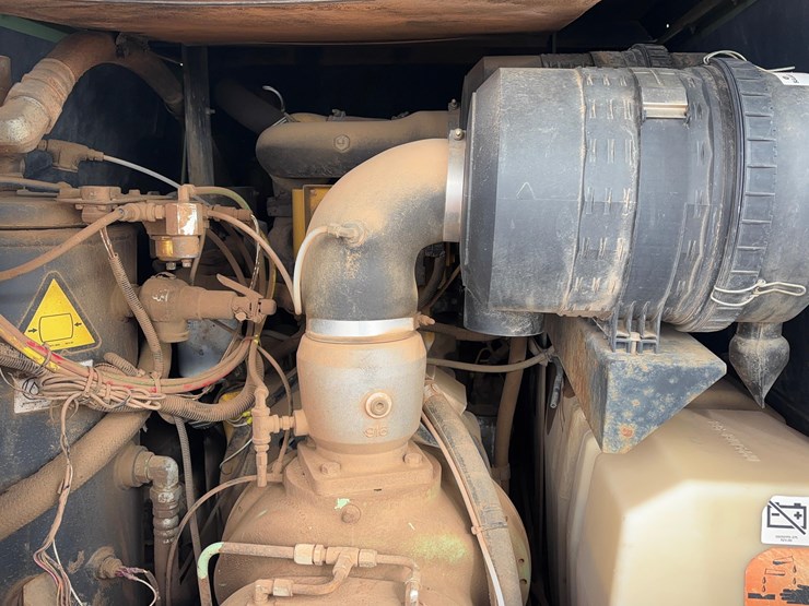 sullair-300hhdpqjd3-air-compressor-image-10