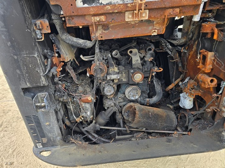 2024-kubota-svl75-3-image-6