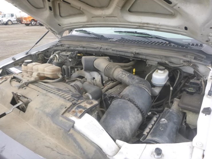 2004-ford-f450-image-14