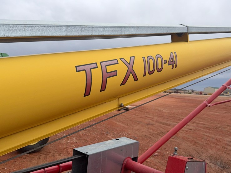 westfield-tfx-100-41-grain-auger-image-4