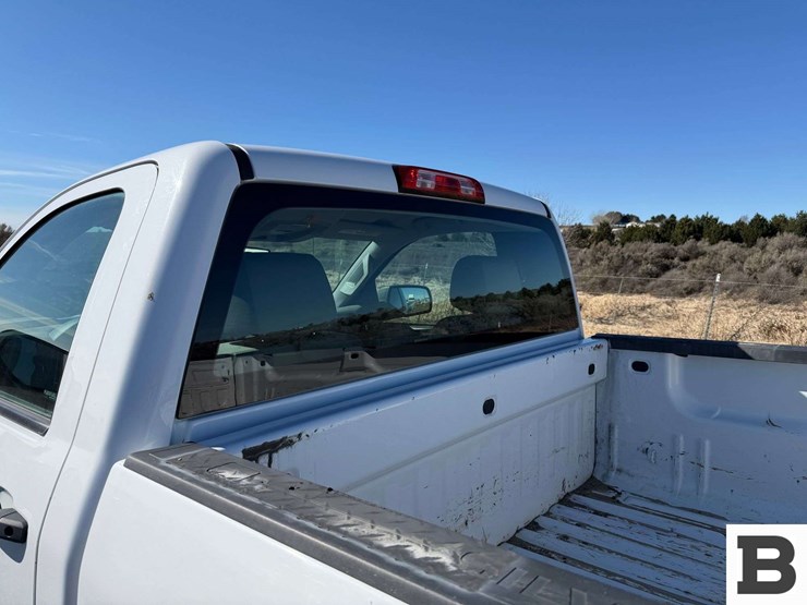 2016-chevrolet-silverado-1500-image-13