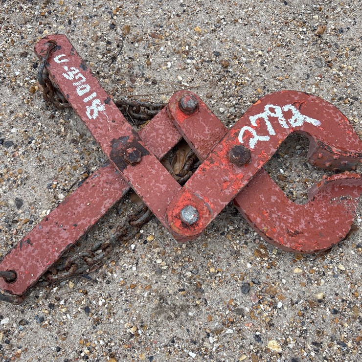 #2792 • PALLET CLAMP