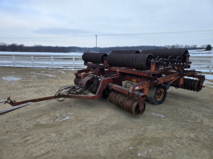 international-415-image-1