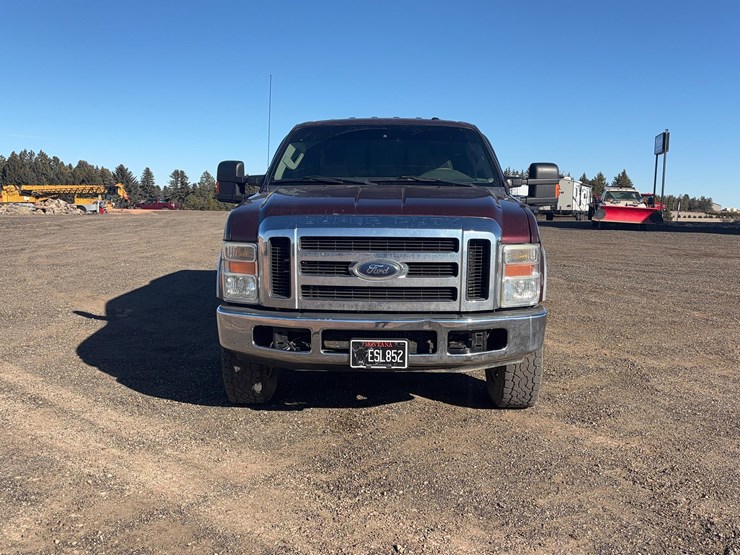 2010-ford-f350-image-2