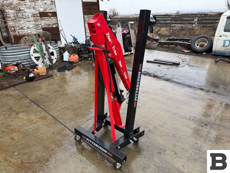 pittsburgh-2-ton-foldable-shop-crane-image-3