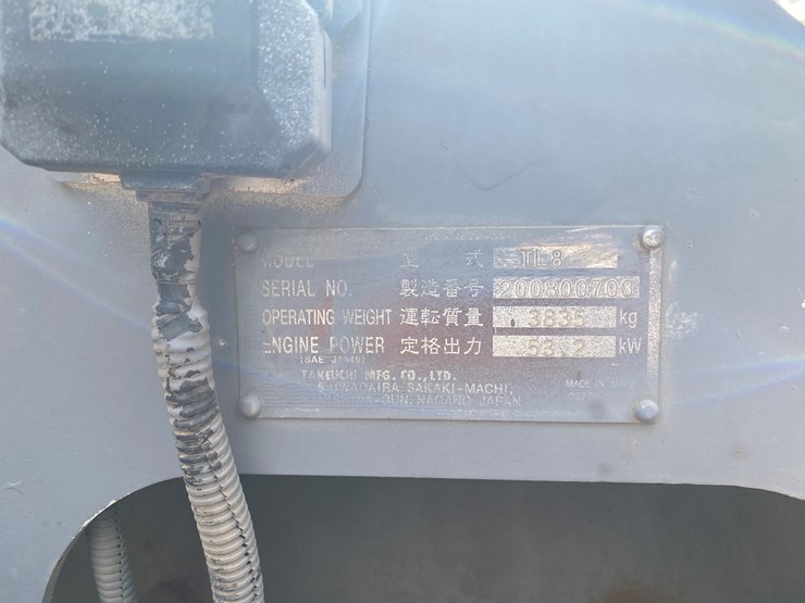 2014-takeuchi-tl8-image-5