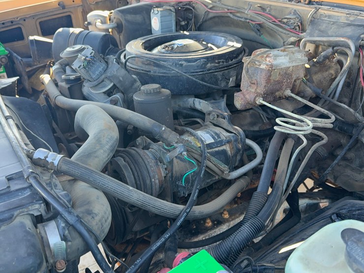 1984-chevrolet-k10-image-18