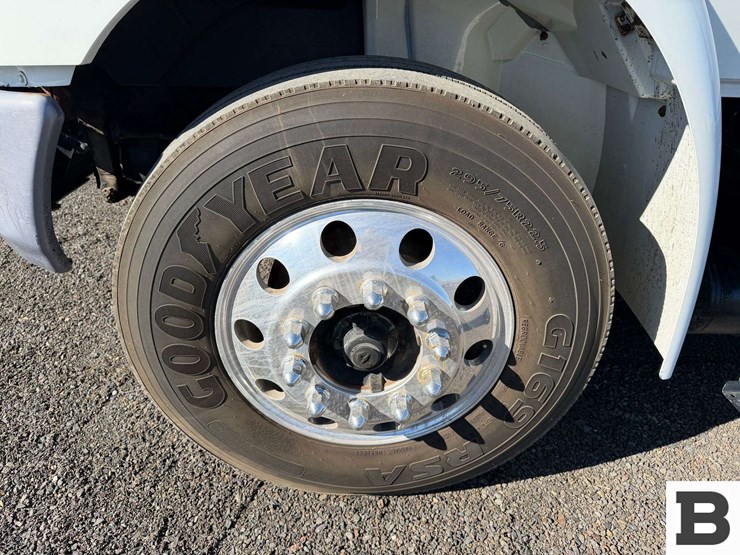 2010-international-durastar-4400-image-10