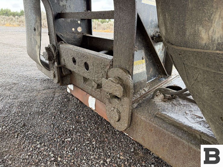 2005-fontaine-low-bed-trailer-image-13