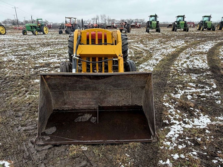 massey-ferguson-65-image-9