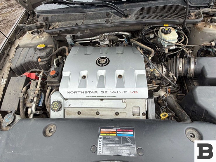 2001-cadillac-deville-sedan-image-20