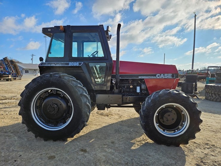 case-ih-2096-image-6