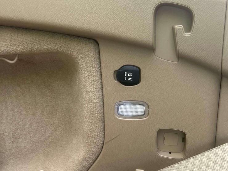 2013-mercedes-benz-gl450-image-8