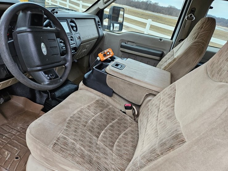 2008-ford-f350-image-26
